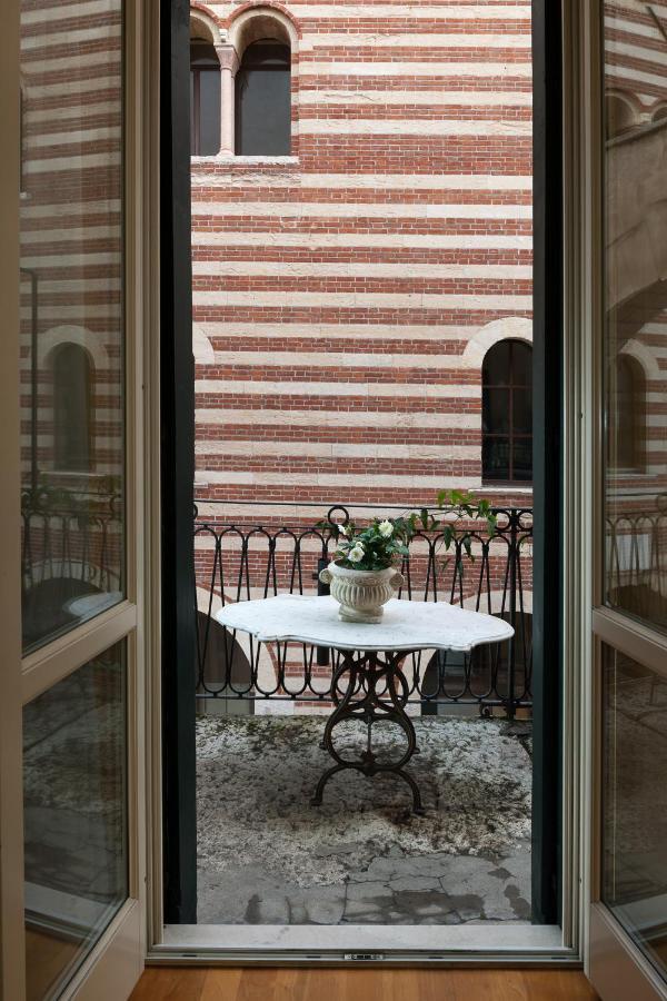 Residenza Dei Signori - Italian Homing Apartman Verona Kültér fotó