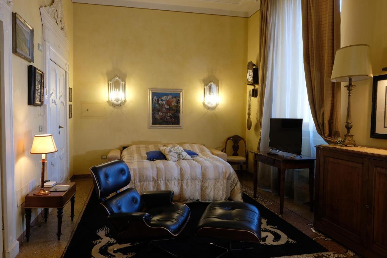 Residenza Dei Signori - Italian Homing Apartman Verona Kültér fotó