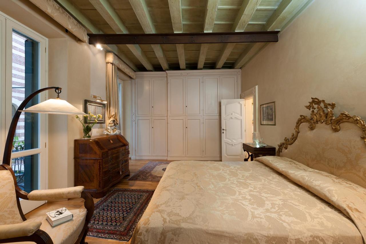 Residenza Dei Signori - Italian Homing Apartman Verona Kültér fotó